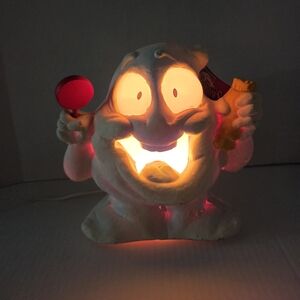 Trendmasters Vintage 1993 Hallowscream Light Up Plug In Creature
